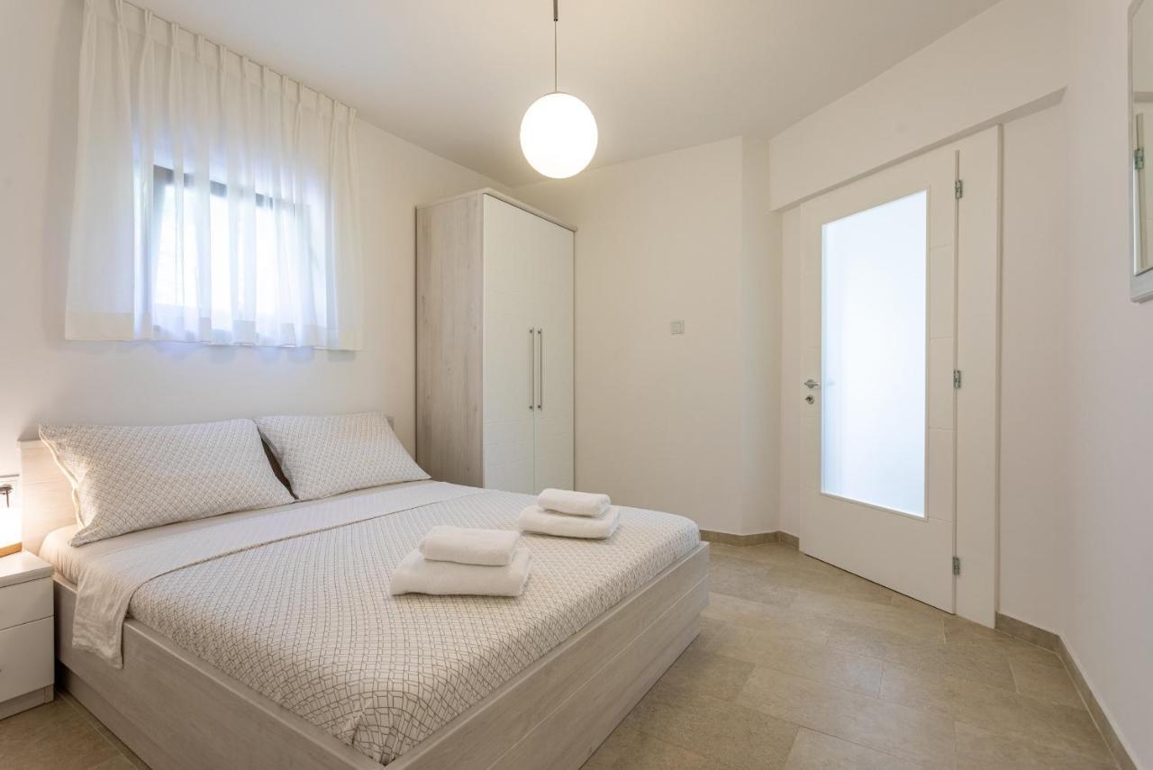 Apartments House Barbara Kornić Dış mekan fotoğraf