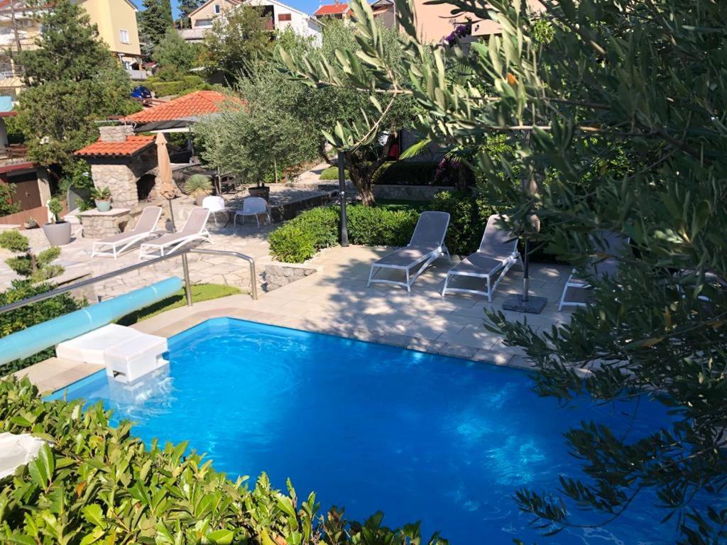 Apartments House Barbara Kornić Dış mekan fotoğraf